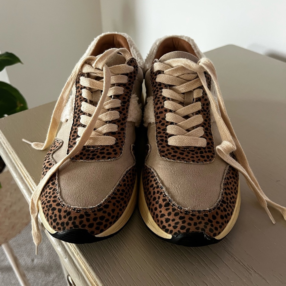 Vici Leopard Print Sneakers - Tan and Brown